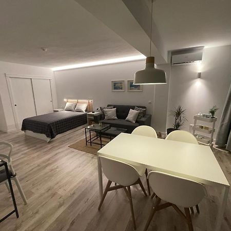 Apartamento C Y L Τορρεμολίνος Εξωτερικό φωτογραφία