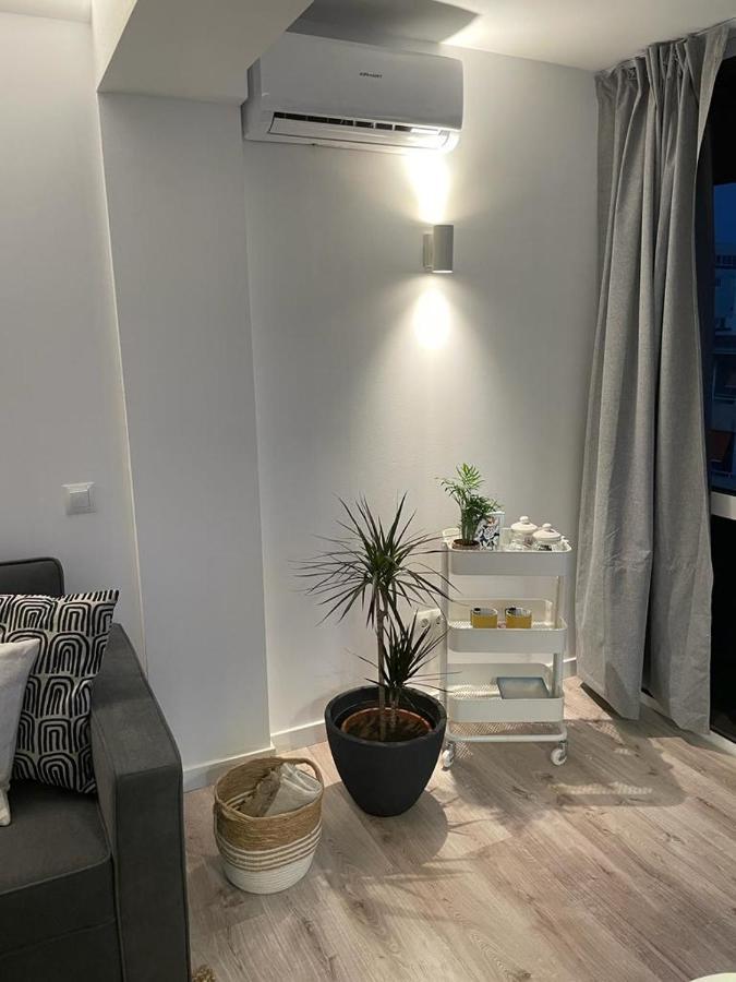 Apartamento C Y L Τορρεμολίνος Εξωτερικό φωτογραφία