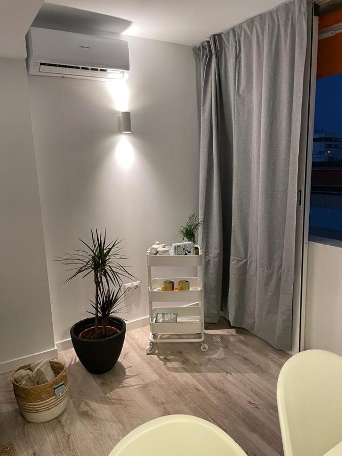 Apartamento C Y L Τορρεμολίνος Εξωτερικό φωτογραφία